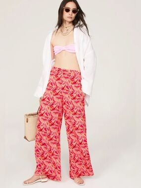 $250 msrp Ashley park x rtr Pink and Red floral trousers size 0